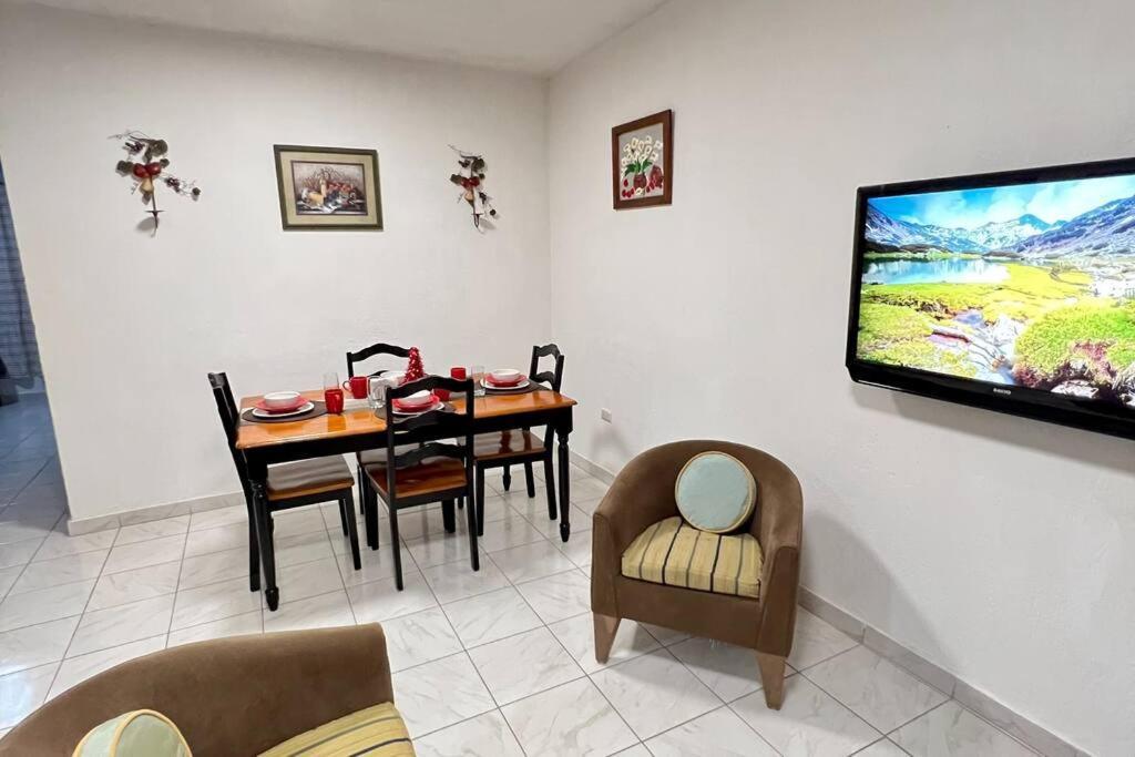 Вилла Casa Mangos Con Aparcamiento Privado Масатлан Экстерьер фото